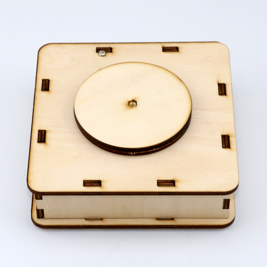 3D rotating wooden box